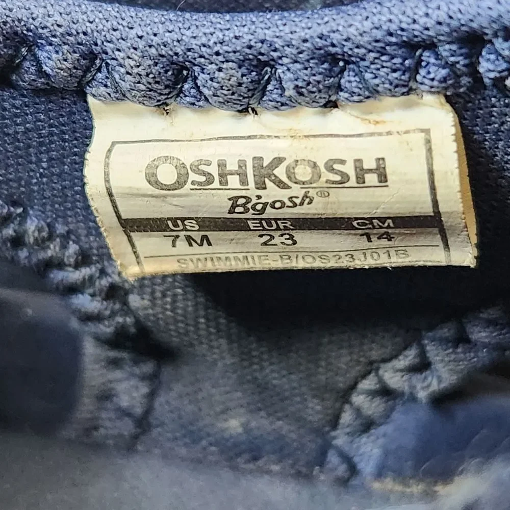 OshKosh B'Gosh Shark Print Water Aquatic Shoes Size 7 Navy Blue